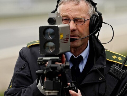 Pensionister klippet på stribe