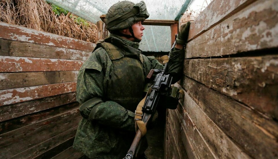Russisk-støttede separatister har været i konflikt med den ukrainske hær siden 2014, hvor de gjorde oprør i det østlige Ukraine og udråbte regionerne Donetsk og Lugansk som folkerepublikker.