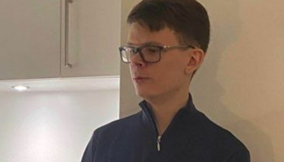 Ung mand forsvundet Det er denne 21-årige unge mand, Oliver, som Nordjyllands Politi lørdag formiddag efterlyser. Han forsvandt natten til fredag.