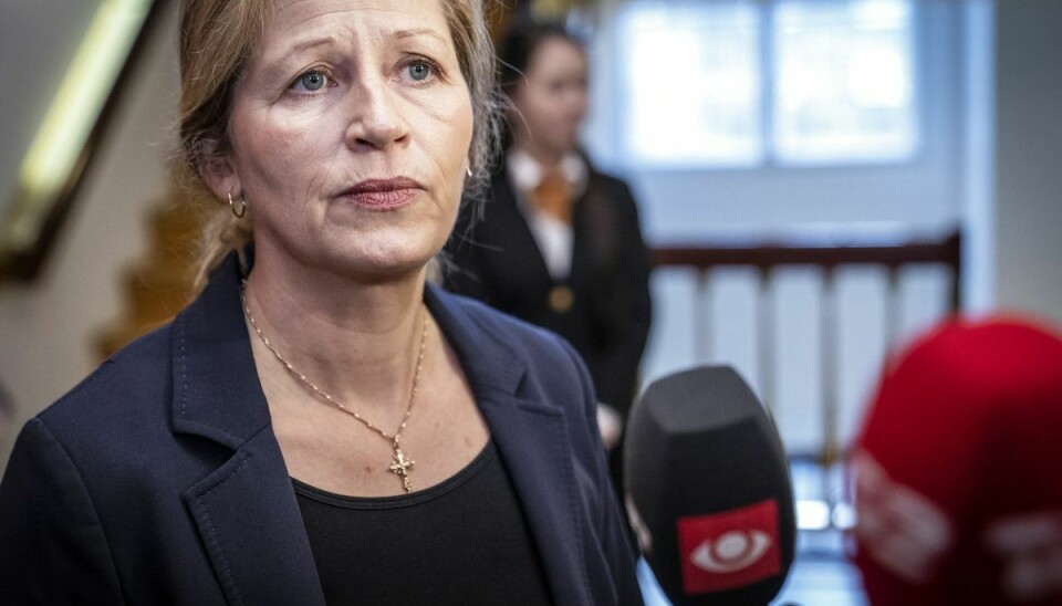 Marie Krarup smækker med døren til Dansk Folkeparti, hvis partistifter Pia Kjærsgaard får formel magt i partiet under Morten Messerschmidt.