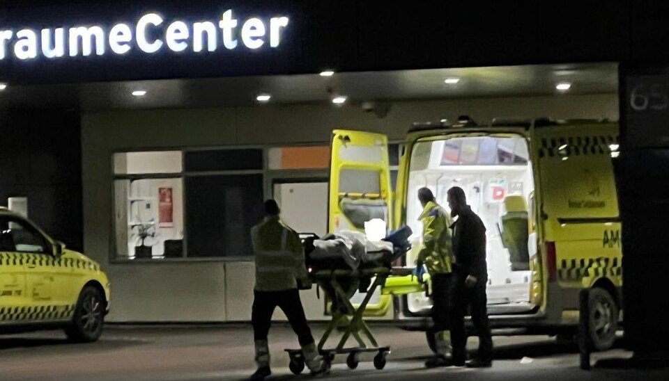 To unge mænd blev hastet til Odense Universitetshospital med politieskorte. To unge mænd blev hastet til Odense Universitetshospital med politieskorte.