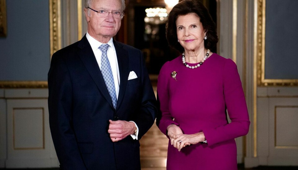 Tirsdag kom det frem, at kong Carl Gustaf og dronning Silvia begger er blevet smittet med covid-19.