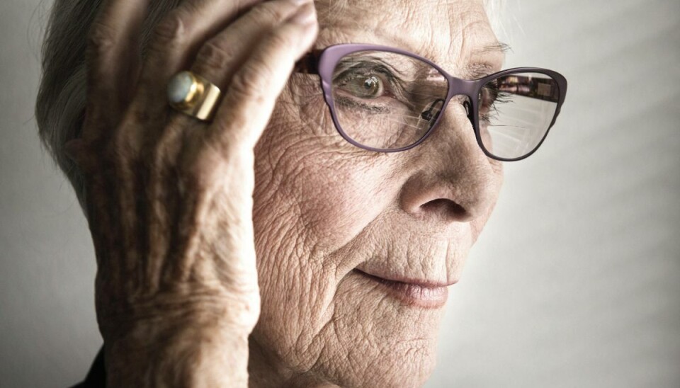 Skuespiller Lily Weiding blev 96 år. Gennem årene modtog hun flere priser, blandt andet fik hun i 1999 en Reumert for præstationen i 'Aske til aske - støv til støv' på Husets Teater. (Arkivfoto). Skuespiller Lily Weiding blev 96 år. Gennem årene modtog hun flere priser, blandt andet fik hun i 1999 en Reumert for præstationen i 'Aske til aske - støv til støv' på Husets Teater. (Arkivfoto).