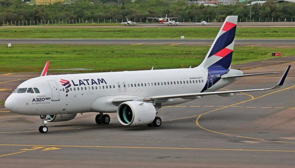 Det var en pilot ombord på et fly fra Latam Airlines, der forleden døde mens han var ved at flyve 271 passagerer fra USA til Chile. Det var en pilot ombord på et fly fra Latam Airlines, der forleden døde mens han var ved at flyve 271 passagerer fra USA til Chile.