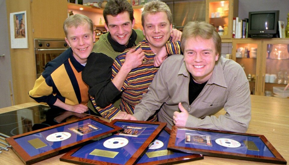 Kandis har solgt over 1,5 millioner album. I 1993 kom deres gennembrud med nummeret 'En lille ring af guld', som lå på dansktoppen i 33 uger. Jørgen Hein ses her som nummer to fra højre. (Arkivfoto). Kandis har solgt over 1,5 millioner album. I 1993 kom deres gennembrud med nummeret 'En lille ring af guld', som lå på dansktoppen i 33 uger. Jørgen Hein ses her som nummer to fra højre. (Arkivfoto).