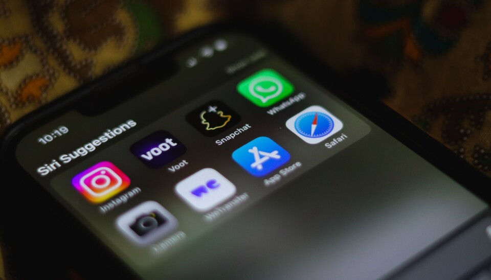 Den 32-årige brugte Snapchat til at forsøge først tvinge piger til at sælge seksuelle billeder og derefter true dem til at fortsætte. Den 32-årige brugte Snapchat til at forsøge først tvinge piger til at sælge seksuelle billeder og derefter true dem til at fortsætte.