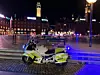 De to mænd blev stukket med kniv under et slagsmål på Rådhuspladsen i København natten til torsdag.