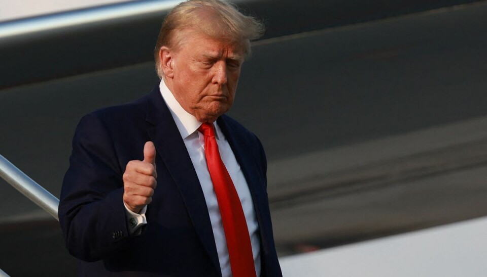 Donald Trump overrasker på nyt forbryderfoto. Donald Trump overrasker på nyt forbryderfoto.
