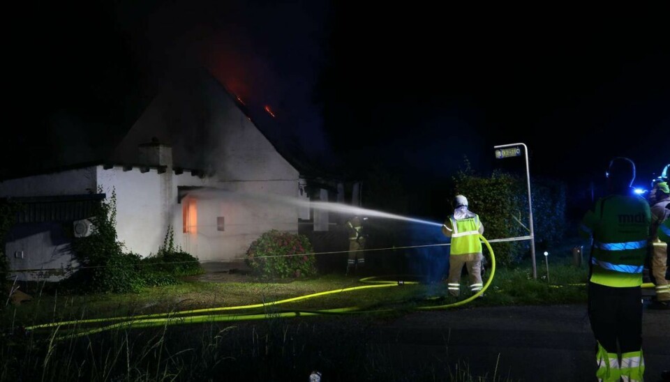 Det var voldsomme flammer redningsfolk mødte frem til Det var voldsomme flammer redningsfolk mødte frem til