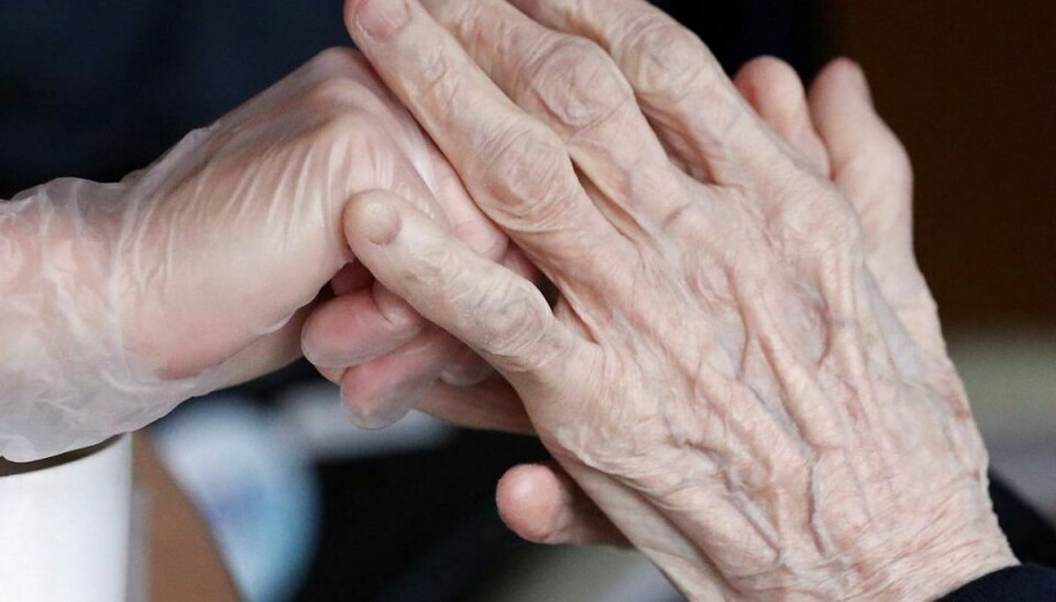Gratis hvis du er over 65 Er du fyldt 65 år, så bliver det nu gratis at få en vaccine mod lungebetændelse. Arkivfoto: Scanpix.