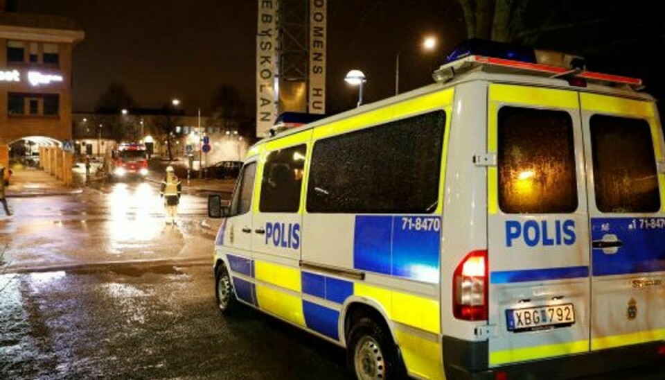 En yngre mand er onsdag aften blevet dræbt af knivstik i Stockholm, mens to andre er indlagt med skader. Politiet har anholdt den formodede gerningsmand. (Arkivfoto). Foto: Tt News Agency/Reuters