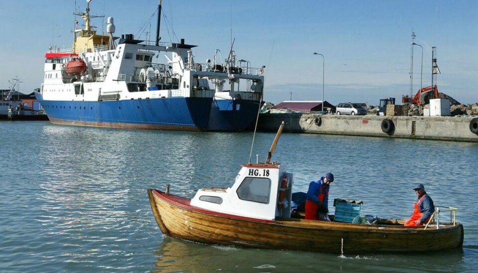 I Hirtshals Havn lød der onsdag aften et brag, da en mine blev sprængt. Foto: HENNING BAGGER/SCANPIX NORDFOTO 2003/ Arkiv