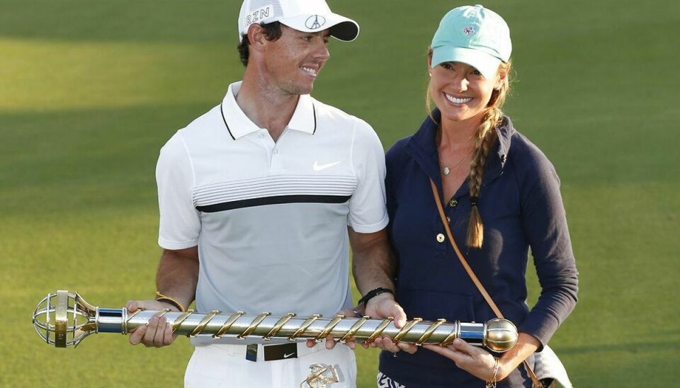 Rory McIlroy vinder sæsonfinalen i Dubai Rory McIlroy sammen med kæresten Erica Stoll. Foto: Paul Childs/Scanpix.