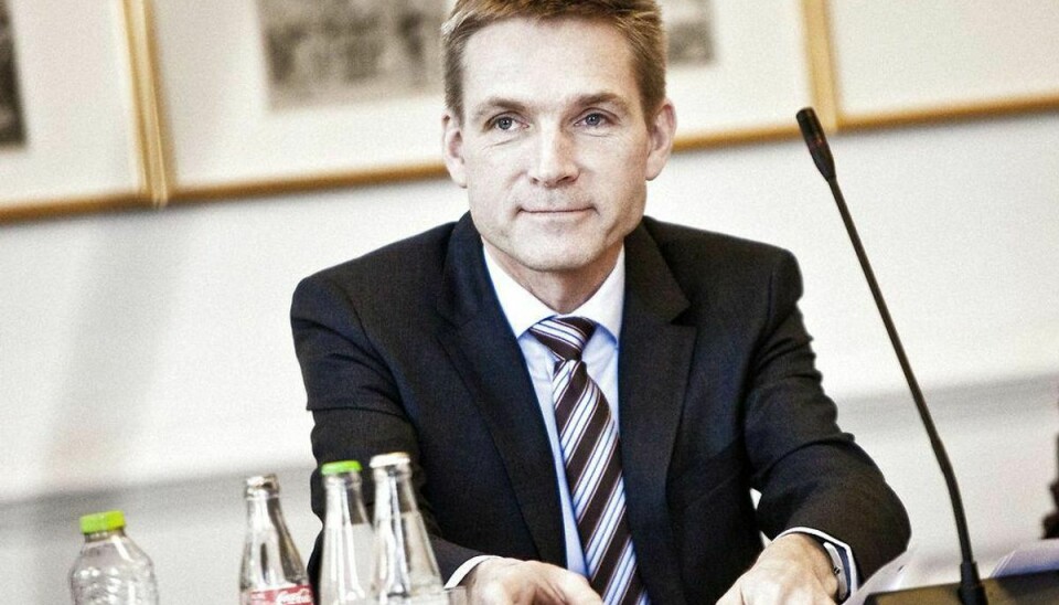 Kristian Thulesen Dahl beskylder Venstre og de øvrige ja-partier for at have præsenteret en stribe myter, og dem vil den populære DF-formand have afmonteret i en direkte duel med statsministeren. Arkivfoto: Scanpix.