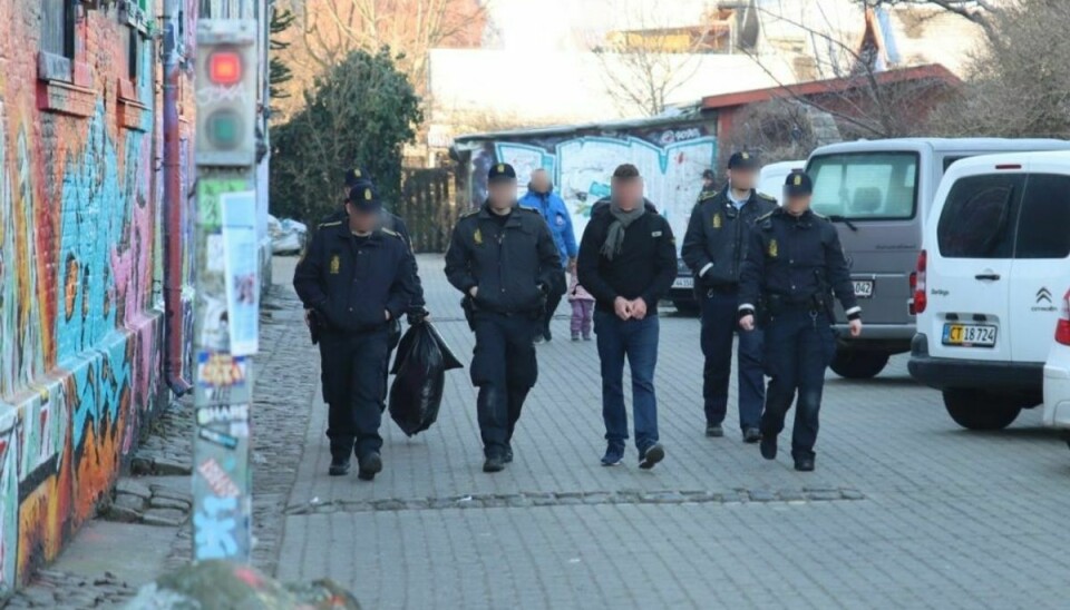 Politiet fik en stor hash-fangst i hus under aktion. Foto: presse-fotos.dk