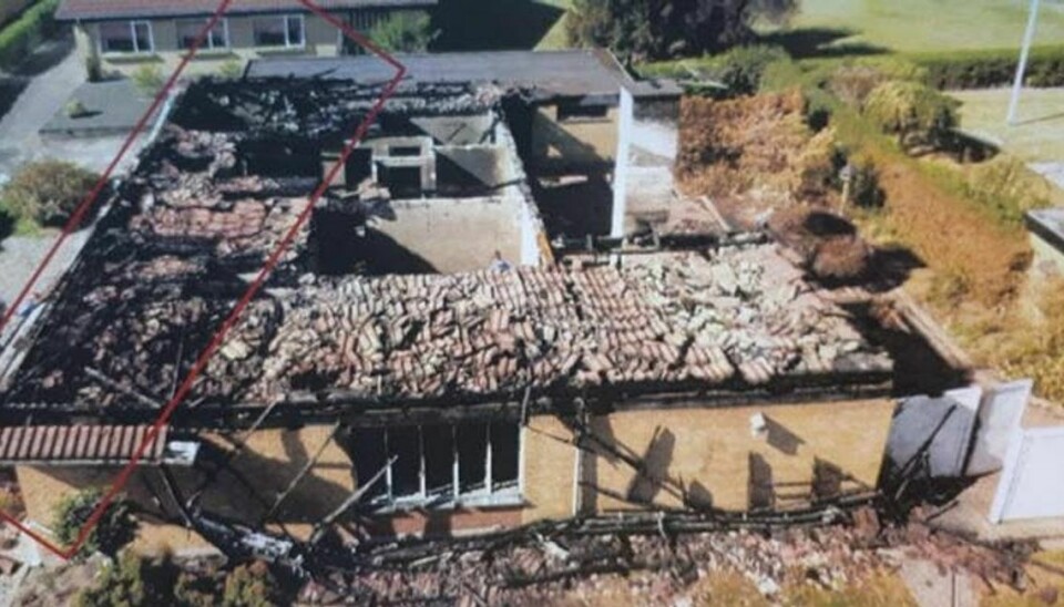 Huset er mere eller mindre brændt ned til grunden. Foto: Fyns Politi