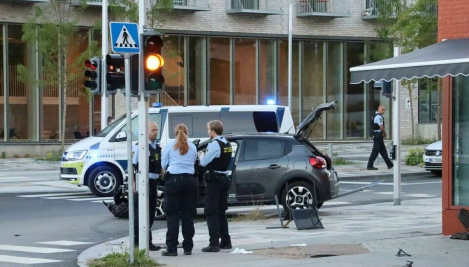 En 24-årig mand er varetægtsfængslet for at have ramt en 31-årig med en bil. To gange. Foto: Øxenholt Foto.