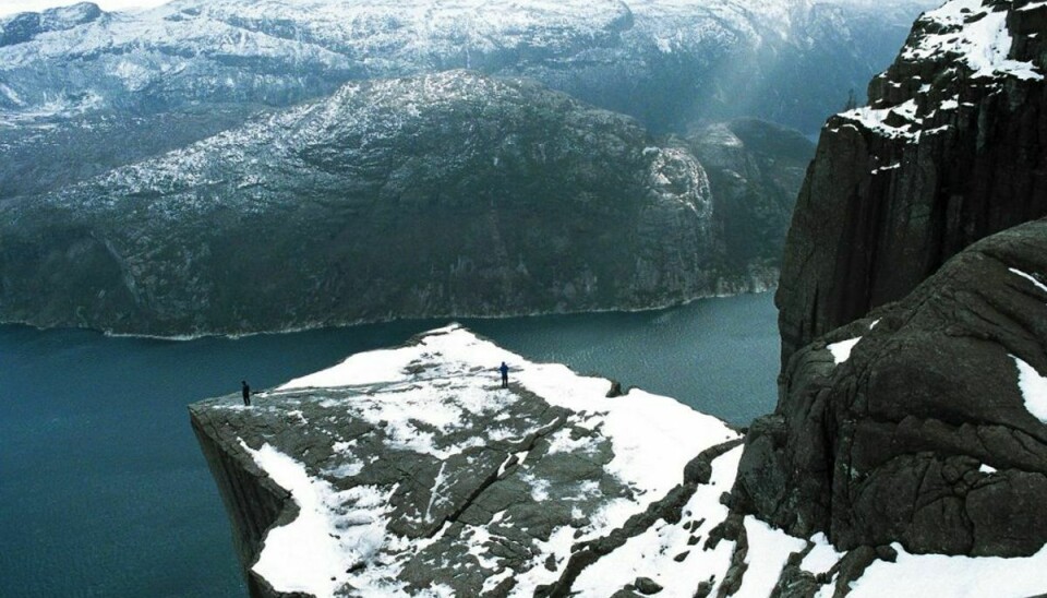 Prædikestolen kan ses året rundt – her ses det i vintermånederne. Den imponerende klippe findes i Lysefjord. Arkivfoto: Martin Adler/Scanpix