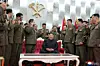 Nordkoreas leder, Kim Jong-un, siger, at der aldrig kommer krig i landet igen, fordi Nordkoreas atomvåben beskytter nationen fra udefrakommende trusler. Foto: Str/AFP