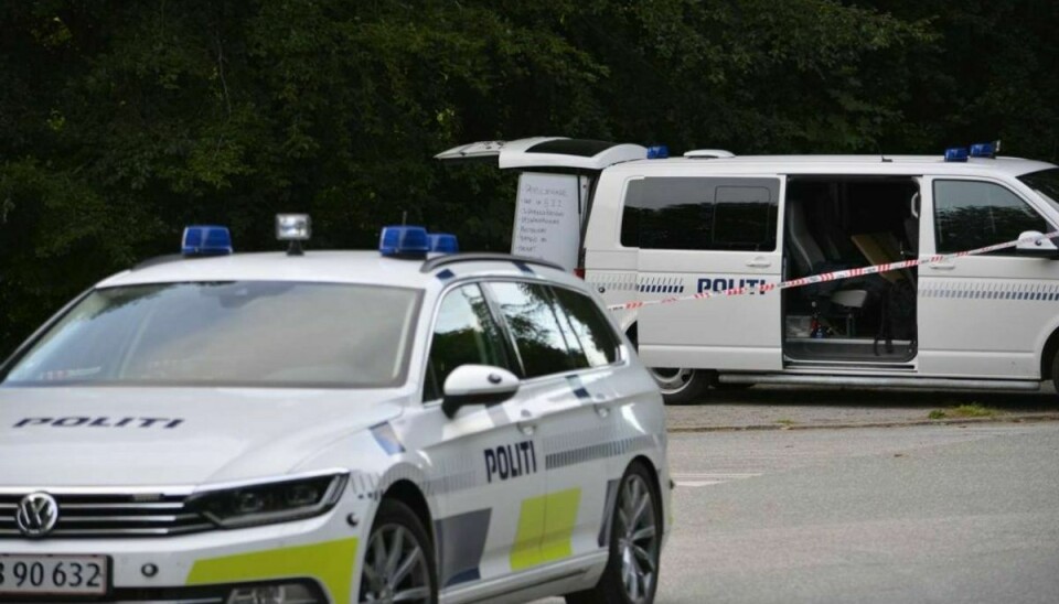 Politiet i Østjylland har anholdt en 40-årig mand i forbindelse med drabet ved Jydsk Væddeløbsbane 22. juli. Foto: Øxenholt Foto.