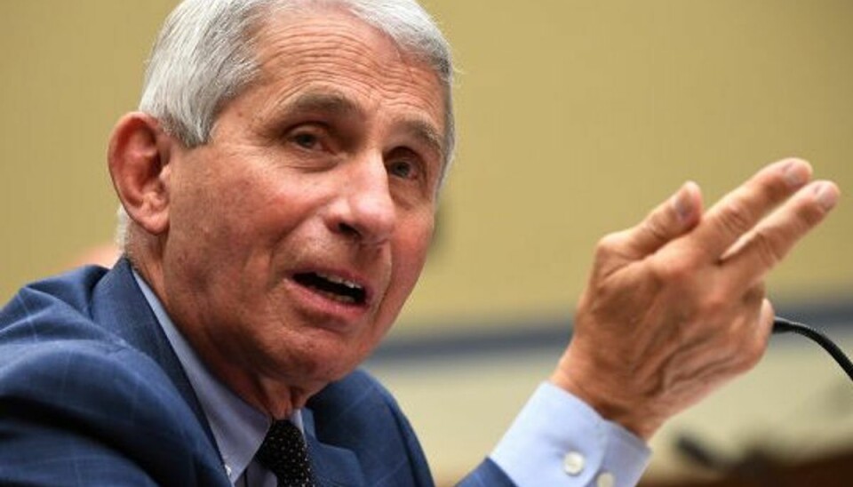 Den amerikanske regerings øverste sundhedsrådgiver, Anthony Fauci, forventer, at USA har mindst ti millioner vacciner mod coronavirus klar i starten af næste år. (Arkivfoto). Foto: Pool/Reuters Den amerikanske regerings øverste sundhedsrådgiver, Anthony Fauci, forventer, at USA har mindst ti millioner vacciner mod coronavirus klar i starten af næste år. (Arkivfoto). Foto: Pool/Reuters