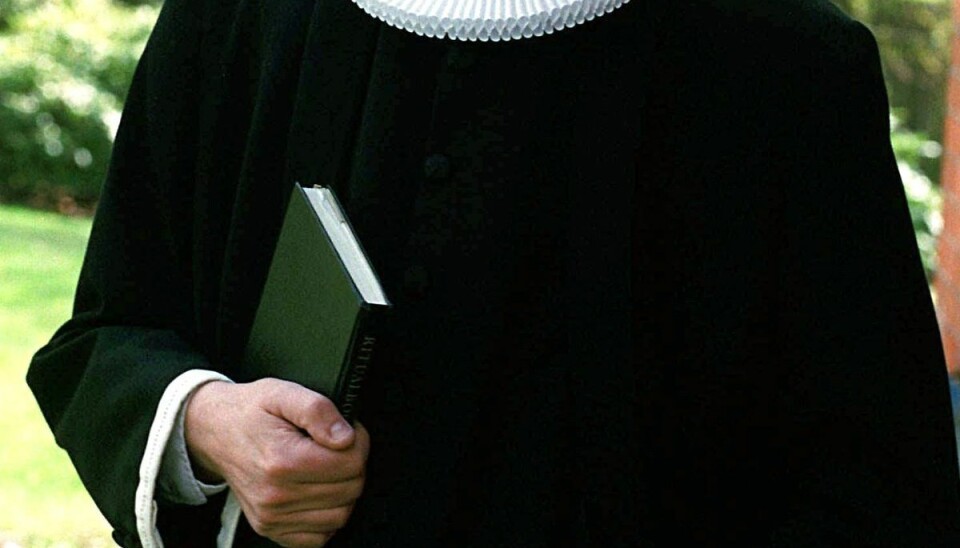 Der er kommet flere underskrifter til. Tavsheden omkring blandt andet mobning i folkekirken skal brydes. Der er kommet flere underskrifter til. Tavsheden omkring blandt andet mobning i folkekirken skal brydes.