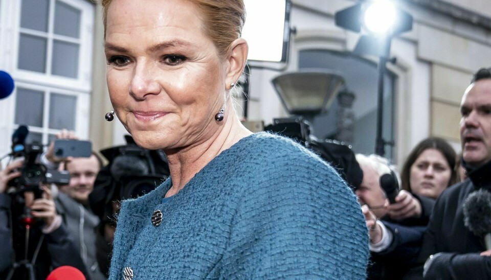 Inger Støjberg skal erklæres uværdig til at sidde i Folketinget. Det mener hendes gamle partifæller