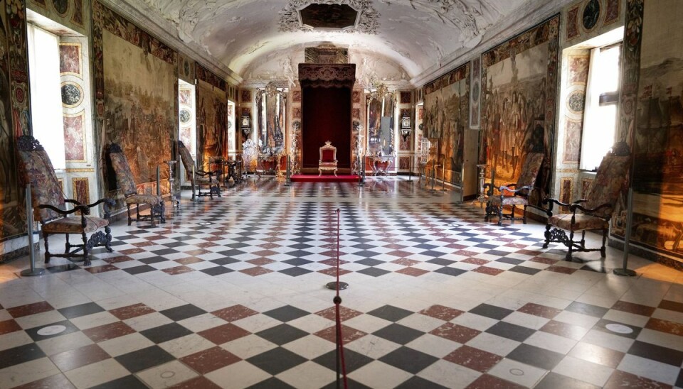 Rosenborg Slot kommer til at danne ramme om den taffel, dronningen afholder i forbindelse med kronprinsesse Marys 50-års fødselsdag. (Arkivfoto). Rosenborg Slot kommer til at danne ramme om den taffel, dronningen afholder i forbindelse med kronprinsesse Marys 50-års fødselsdag. (Arkivfoto).
