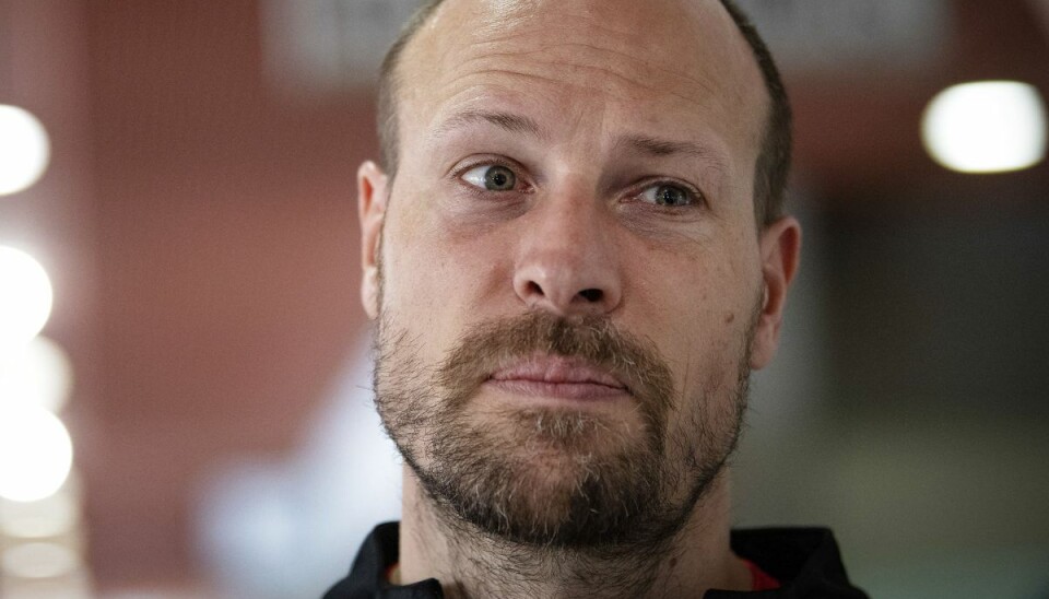 Assistenttræner Lars Jørgensen må grine en smule af sig selv Assistenttræner Lars Jørgensen må grine en smule af sig selv