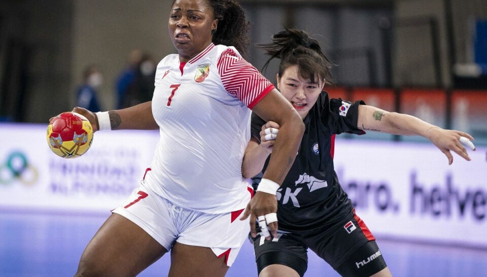 Congo og Diane Yimga tabte 23-37 til Sydkorea i torsdagens VM-premiere. Congo og Diane Yimga tabte 23-37 til Sydkorea i torsdagens VM-premiere.