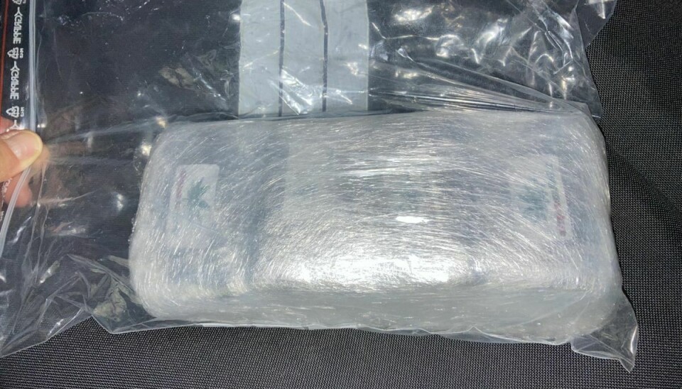 Toldstyrelsen fandt en pakke med 5,8 kilo hash i motorrummet