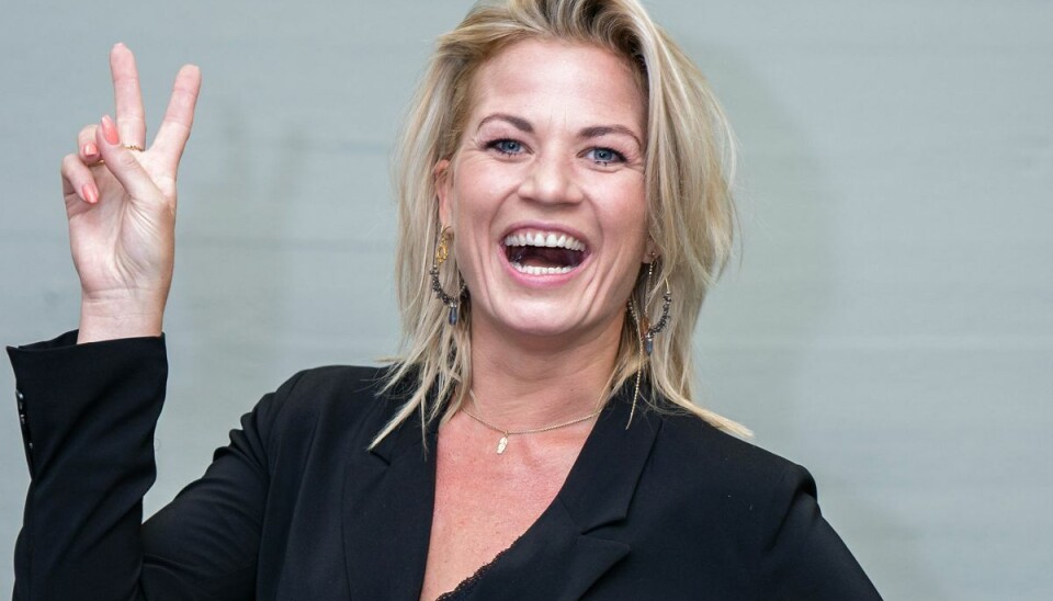 Mie Moltke har selv lige rest sig fra corona-sygesengen. Nu kommer hun med en opfordring til andre. Mie Moltke har selv lige rest sig fra corona-sygesengen. Nu kommer hun med en opfordring til andre.