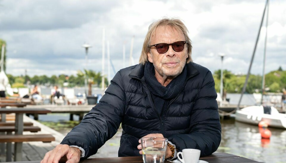Den tyske skuespiller Volker Lechtenbrink er gået bort 77 år gammel.