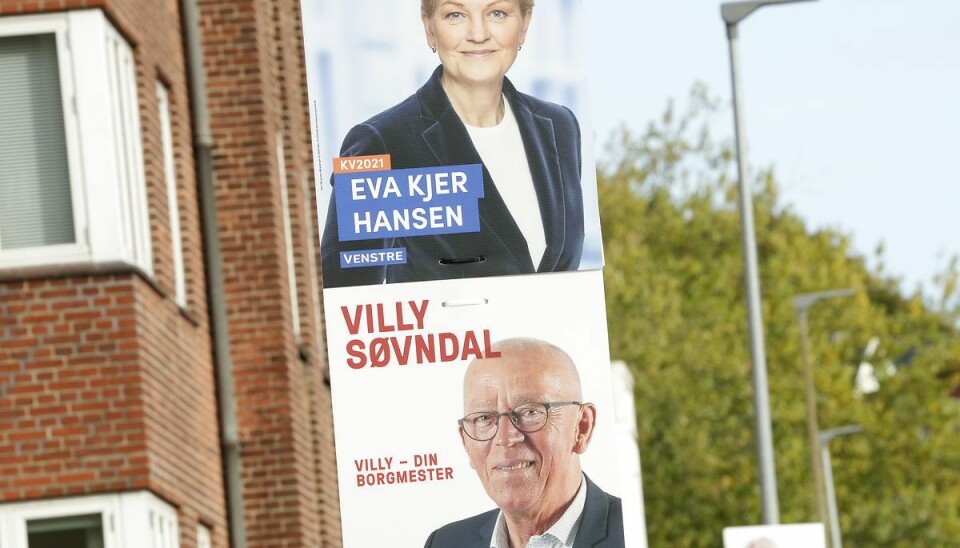 Hverken Villy Søvndal (SF) eller Eva Kjer (V) endte med borgmesterposten i Kolding efter en dramatisk valgaften i tirsdags. Hverken Villy Søvndal (SF) eller Eva Kjer (V) endte med borgmesterposten i Kolding efter en dramatisk valgaften i tirsdags.