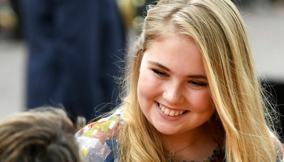 Kronprinsesse Catharina-Amalia er slet ikke klar til tronen, afslører hun i ny bog Kronprinsesse Catharina-Amalia er slet ikke klar til tronen, afslører hun i ny bog