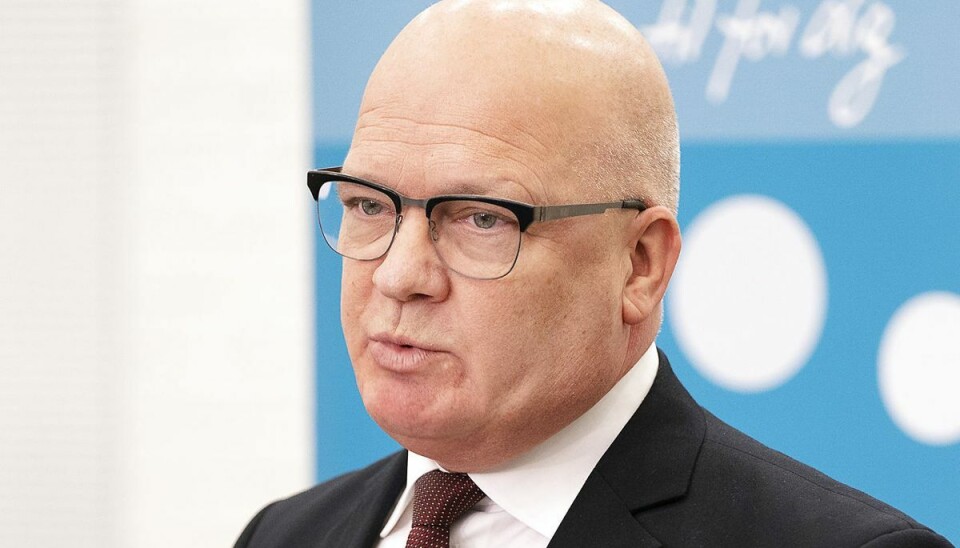 Socialdemokraten Niels Hörup fik på valgnatten mandat til at fortsætte som borgmester - men nu er konstitueringen brudt og LA snupper i stedet borgmesterposten. Socialdemokraten Niels Hörup fik på valgnatten mandat til at fortsætte som borgmester - men nu er konstitueringen brudt og LA snupper i stedet borgmesterposten.
