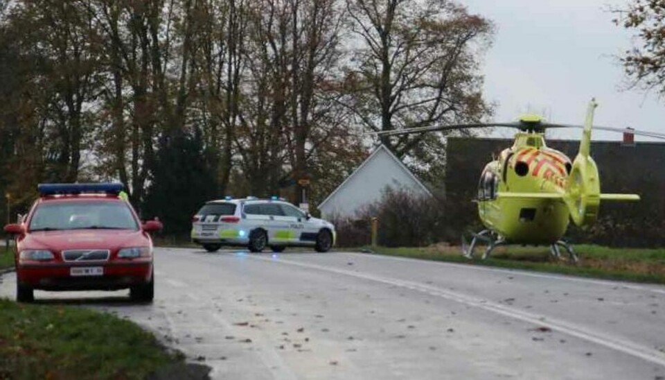 Den kvæstede kvinde blev fløjet til Rigshospitalets Traumecenter. Den kvæstede kvinde blev fløjet til Rigshospitalets Traumecenter.