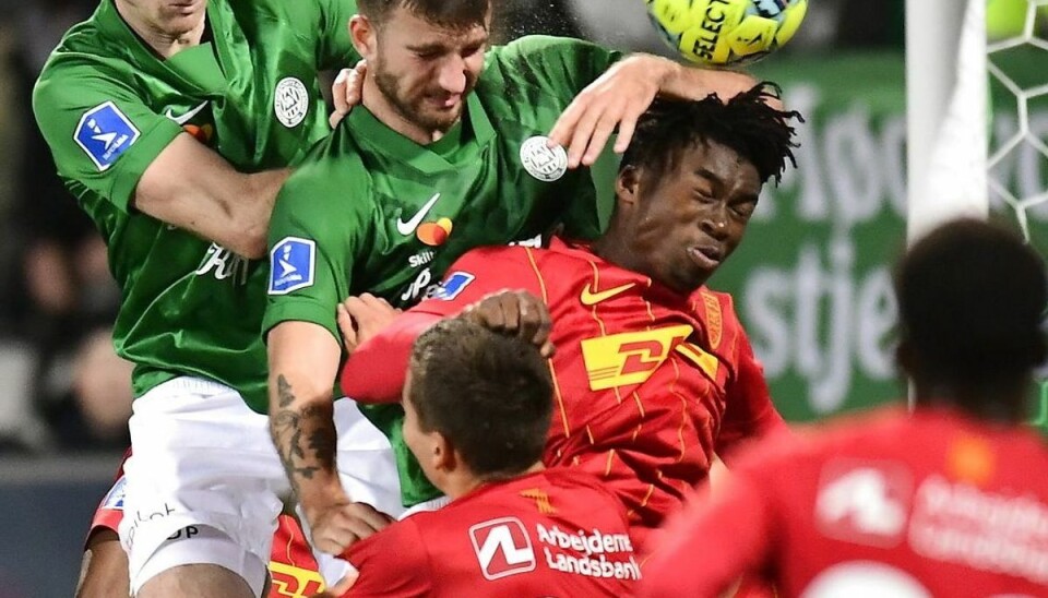 Efter Viborg udlignede i overtiden, endte kampen uafgjort, Efter Viborg udlignede i overtiden, endte kampen uafgjort,