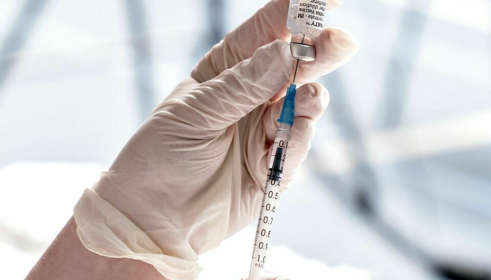 Immuniteten fra coronavaccinerne falder hurtigere hos visse kræftpatienter