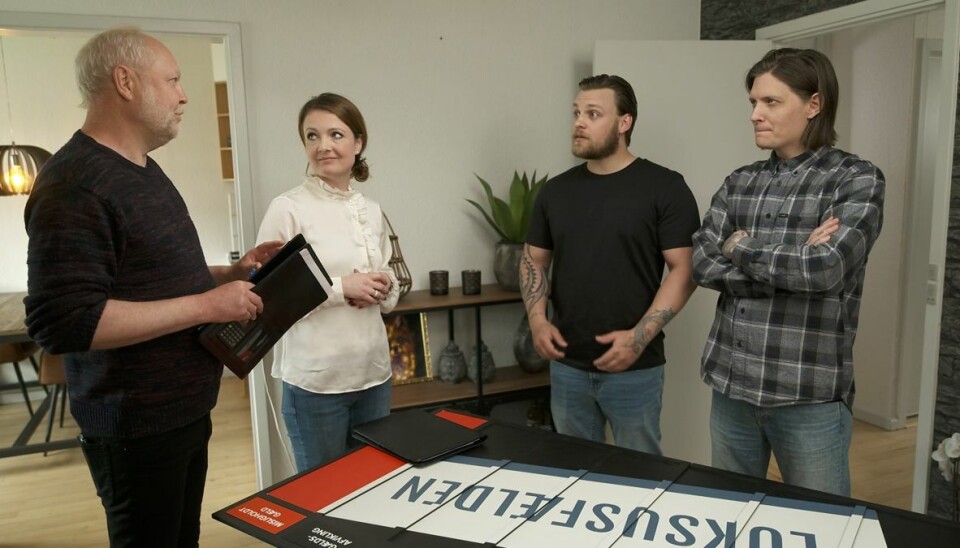 Mads fra Paradise tjekker ind hos Luksusfælden Mads får syn for sagen.