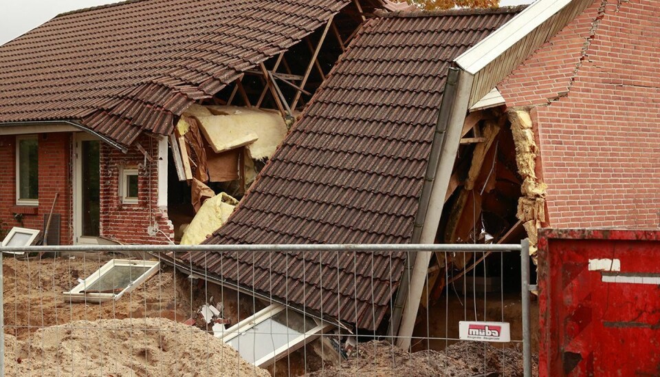 Onsdag kollapsede et hus på grund af den seneste tids massive regn.