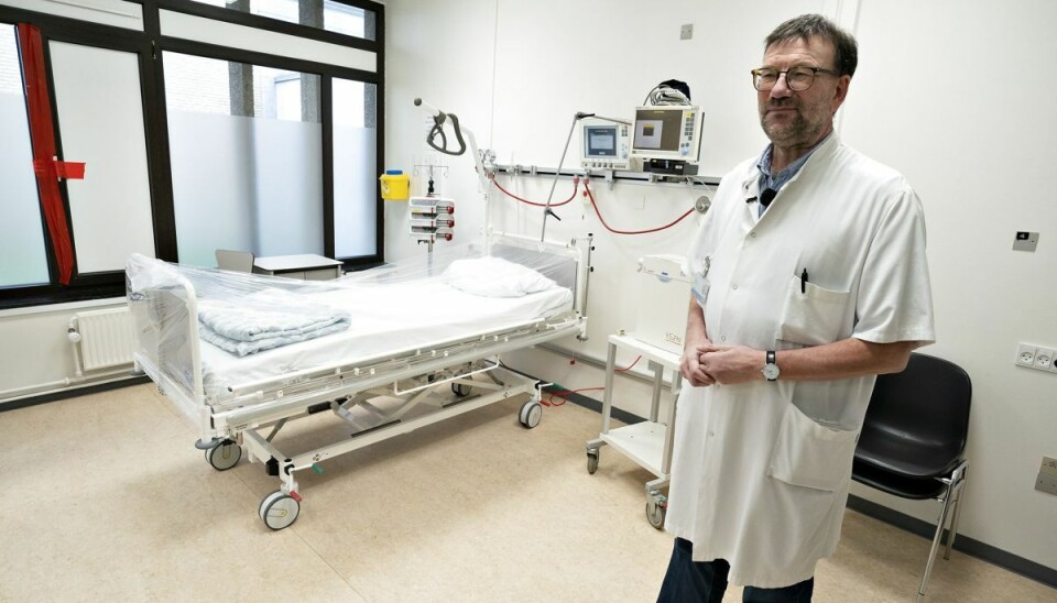 Sygehusene kan blive presset, fordi der generelt er mange henviste og udpræget mangel på hænder, lyder det fra overlæge og professor Henrik Nielsen, Aalborg Universitetshospital. (Arkivfoto). Sygehusene kan blive presset, fordi der generelt er mange henviste og udpræget mangel på hænder, lyder det fra overlæge og professor Henrik Nielsen, Aalborg Universitetshospital. (Arkivfoto).