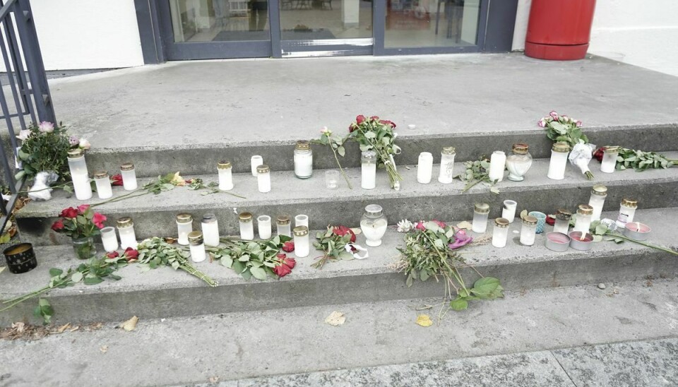 Fem personer blev dræbt, da en mand angreb med bue og pil og andre våben i norske Kongsberg onsdag aften.