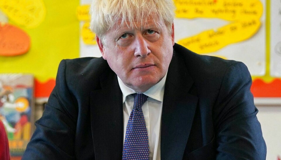 Vores hjerter er fyldt med chok, udtaler Boris Johnson efter drab på politiker