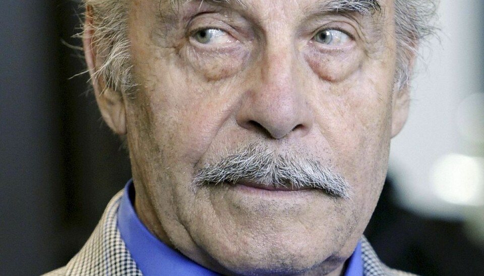 Josef Frizl holdt sin datter indespærret i en hemmelig fangekælder i 24 år. Josef Frizl holdt sin datter indespærret i en hemmelig fangekælder i 24 år.