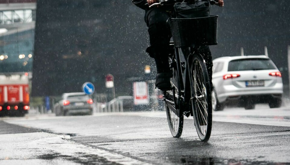 I Jylland kan der falde 10-15 millimeter regn mandag.