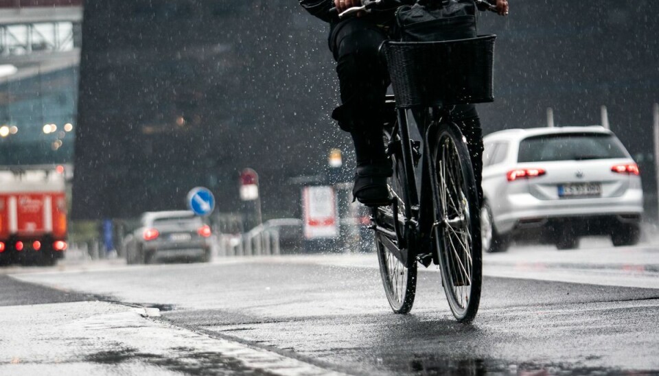 I Jylland kan der falde 10-15 millimeter regn mandag. I Jylland kan der falde 10-15 millimeter regn mandag.