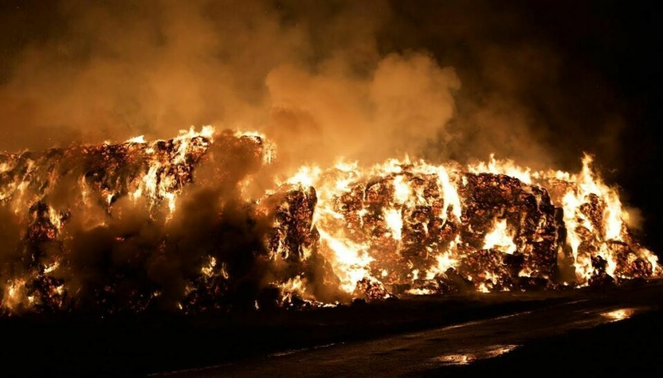 En mark i Bramming stod i kæmpe flammer natten til tirsdag.