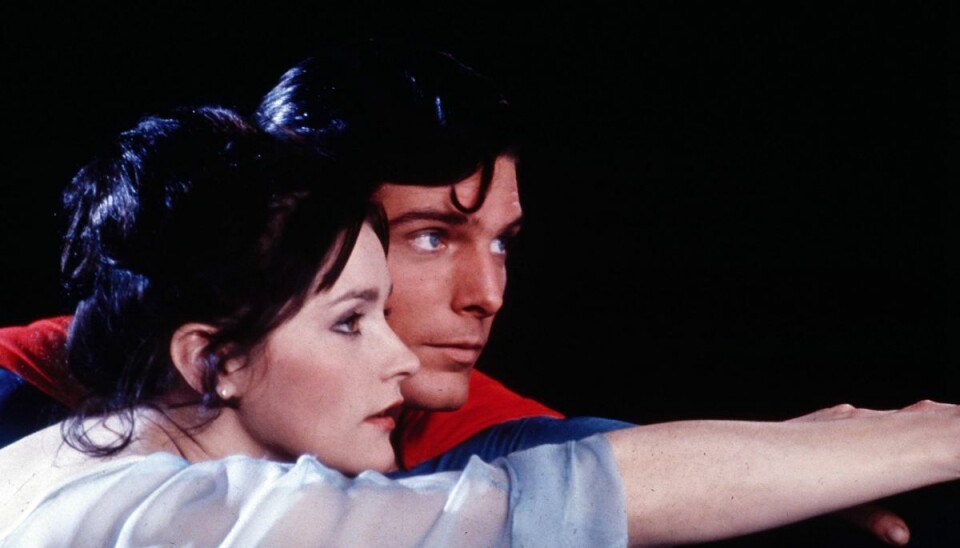 I filmen 'Superman' fra 1978 var det Christopher Reeve, der spillede Superman, og Margot Kidder, der spillede Lois Lane. I filmen 'Superman' fra 1978 var det Christopher Reeve, der spillede Superman, og Margot Kidder, der spillede Lois Lane.