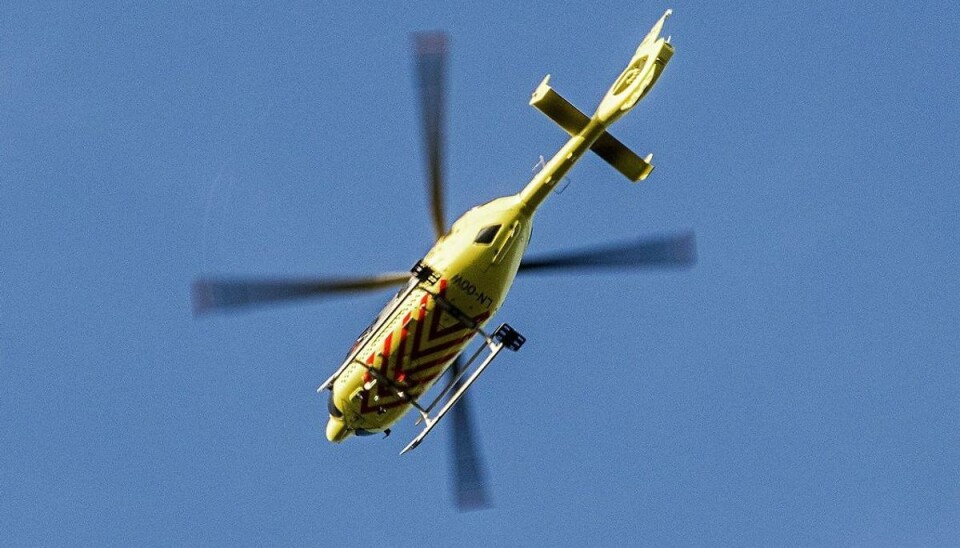 Pigen blev fløjet til hospitalet med en lægehelikopter. (Arkivfoto).